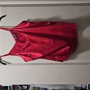 5 /$20 New York & Company red tank top
